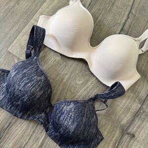 IZOD 38C Women's Intimates Set Cream and Black/navy blue Bras adjustable straps